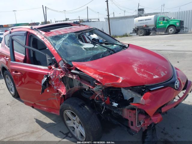 JTMWFREV8GJ096885 Toyota Rav4 Xle
