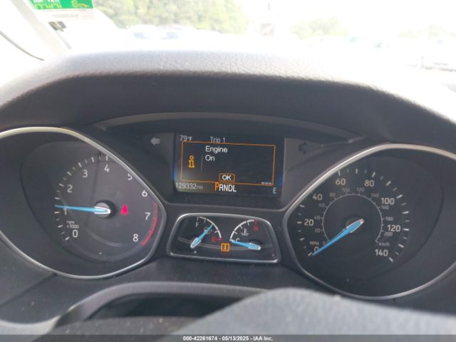 1FADP3K22HL247579 Ford FOCUS SE