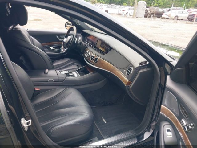 WDDUG8FB8EA067537 Mercedes-Benz S 550 4matic