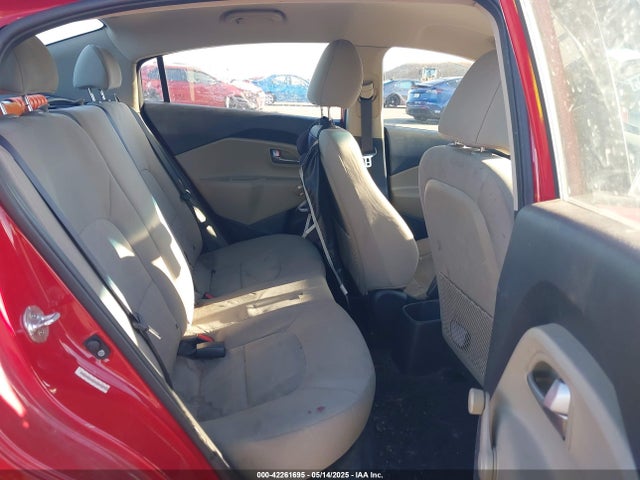 KIA dohc gamma 2015 KNADM4A37F6426227 Image 8