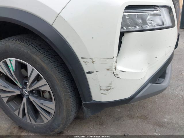 JN8AT3BA6MW011398 Nissan Rogue Sv Fwd