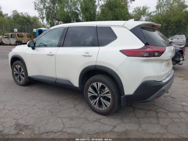 JN8AT3BA6MW011398 Nissan Rogue Sv Fwd