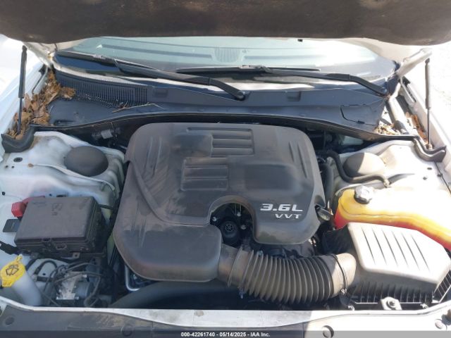 2C3CDXBG4NH208104 Dodge Charger Sxt Rwd