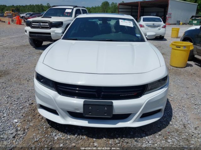 2C3CDXBG4NH208104 Dodge Charger Sxt Rwd
