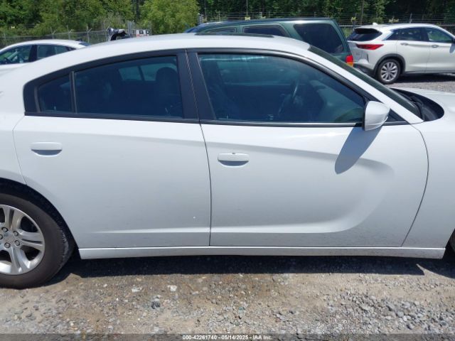 2C3CDXBG4NH208104 Dodge Charger Sxt Rwd
