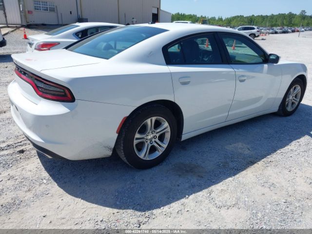 2C3CDXBG4NH208104 Dodge Charger Sxt Rwd