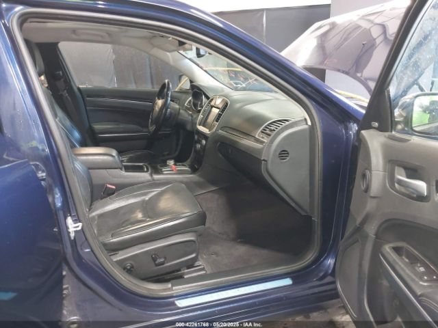 2017 CHRYSLER 300C 2C3CCAKG4HH566680 Photo 4