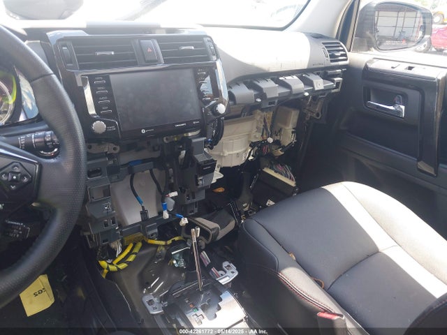 42261772 :رقم المزاد ، JTERU5JR5R6290263 vin ، 2024 Toyota 4runner Trd Off Road Premium مزاد بيع