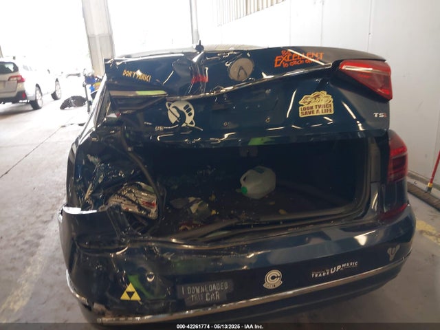1VWBA7A39JC028223 Volkswagen tsi