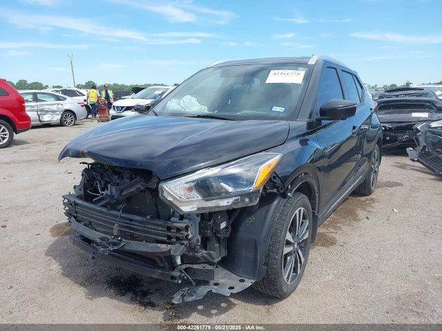 3N1CP5CU8KL548972 Nissan 2019