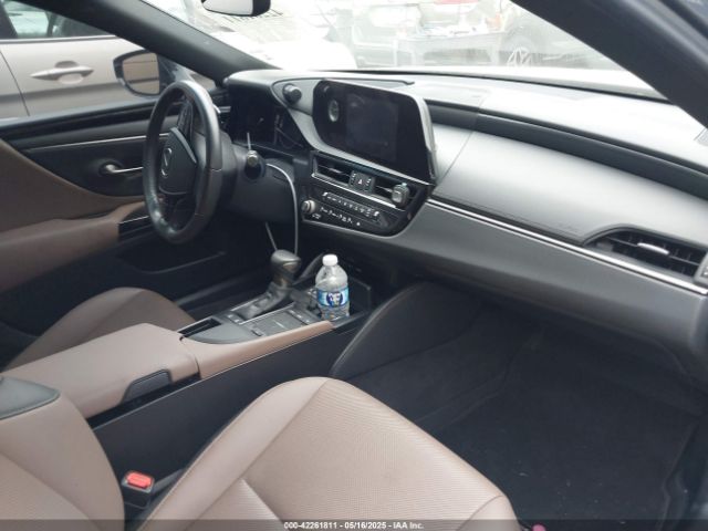 58ACA1C15NU015490 Lexus a25a-fxs, 3nm