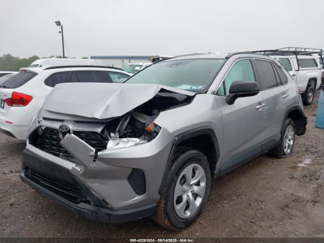 2T3F1RFVXMC249973 Toyota RAV4 LE