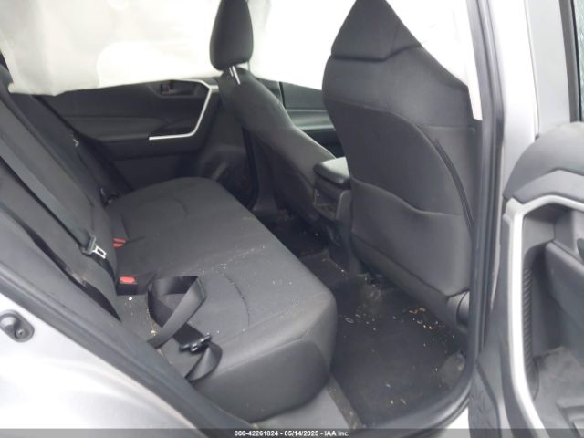 2T3F1RFVXMC249973 Toyota RAV4 LE