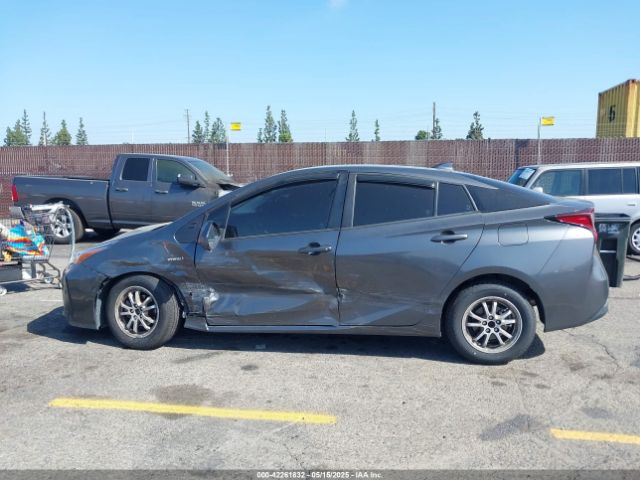 JTDKARFU8K3074448 Toyota Prius L Eco