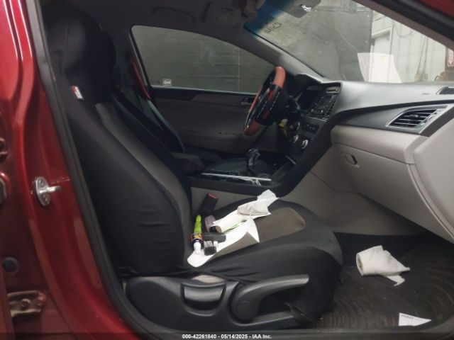 5NPE24AF2FH243976 Hyundai SONATA SE