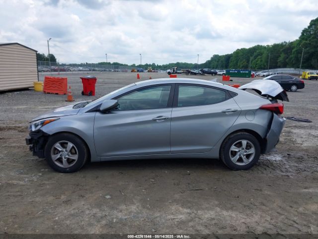 5NPDH4AE5FH637411 Hyundai ELANTRA SE