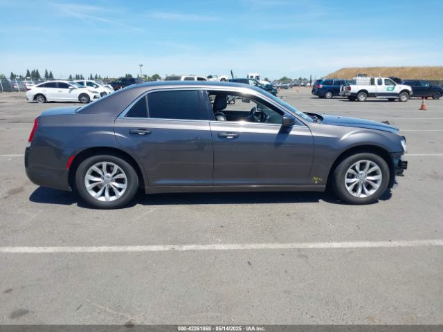 2C3CCAAG7FH867717 Chrysler 300 Limited