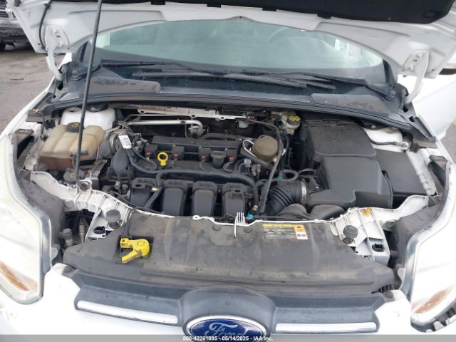 1FADP3F22EL163588 Ford FOCUS SE