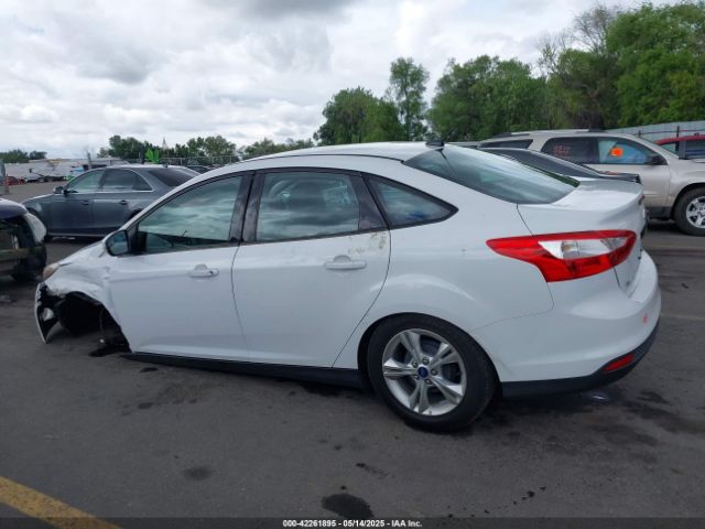1FADP3F22EL163588 Ford FOCUS SE