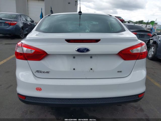 1FADP3F22EL163588 Ford FOCUS SE