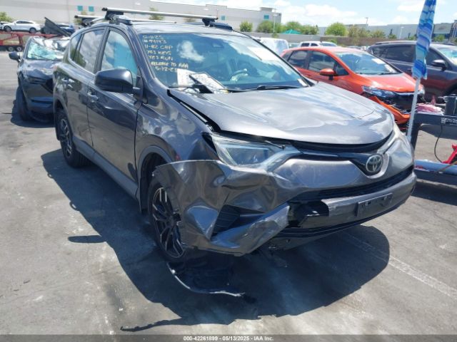 2T3BFREV1HW621724 Toyota RAV4 LE