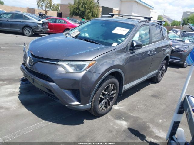 2T3BFREV1HW621724 Toyota RAV4 LE