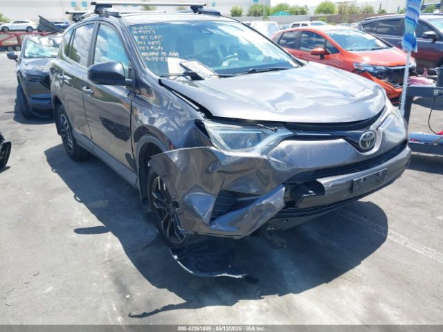 2T3BFREV1HW621724 Toyota RAV4 LE