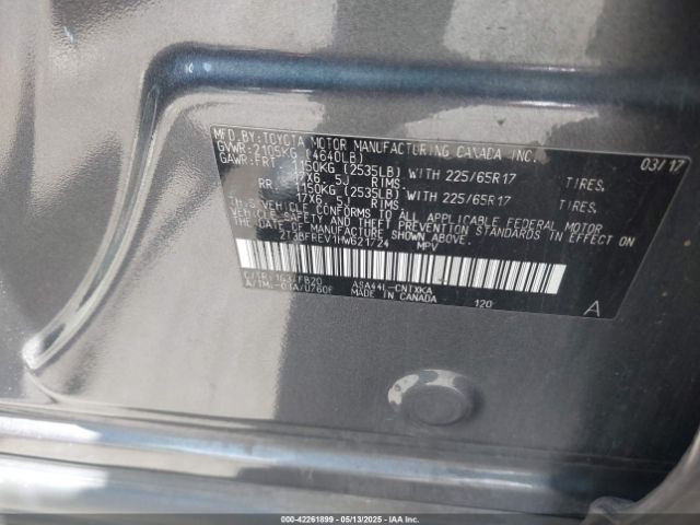 2T3BFREV1HW621724 Toyota RAV4 LE