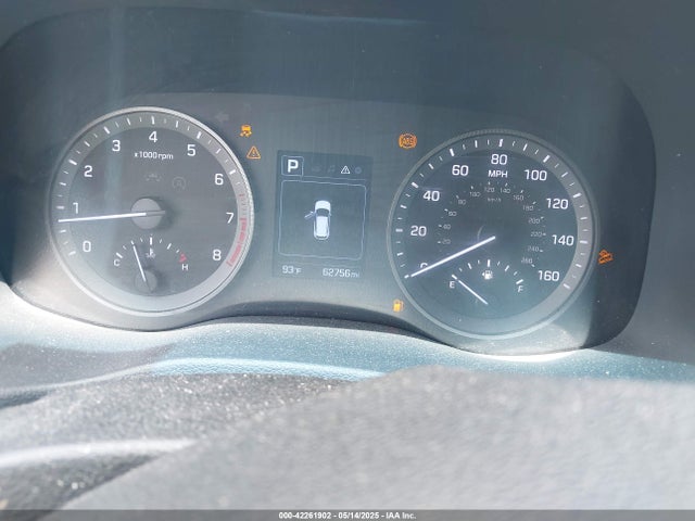 KM8J33A2XJU686471 Hyundai Tucson Value