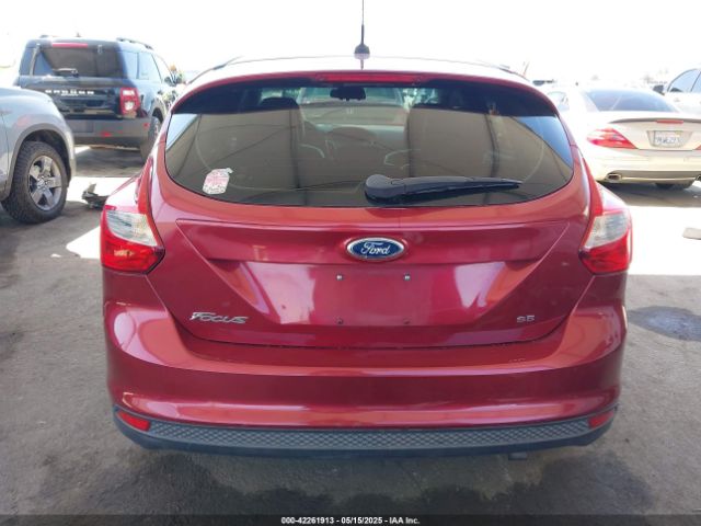 1FADP3K21EL326401 Ford FOCUS SE