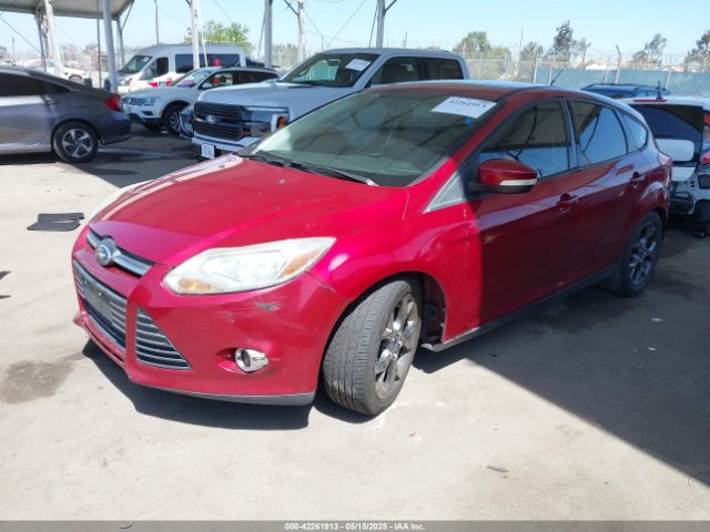 1FADP3K21EL326401 Ford FOCUS SE