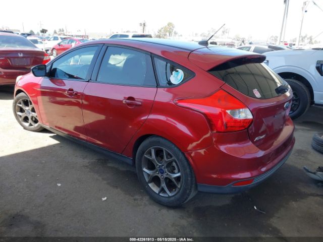 1FADP3K21EL326401 Ford FOCUS SE