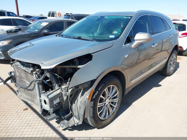 2018 CADILLAC XT5 1GYKNDRS9JZ182844 Photo 1