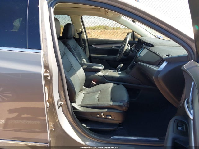 2018 CADILLAC XT5 1GYKNDRS9JZ182844 Photo 4