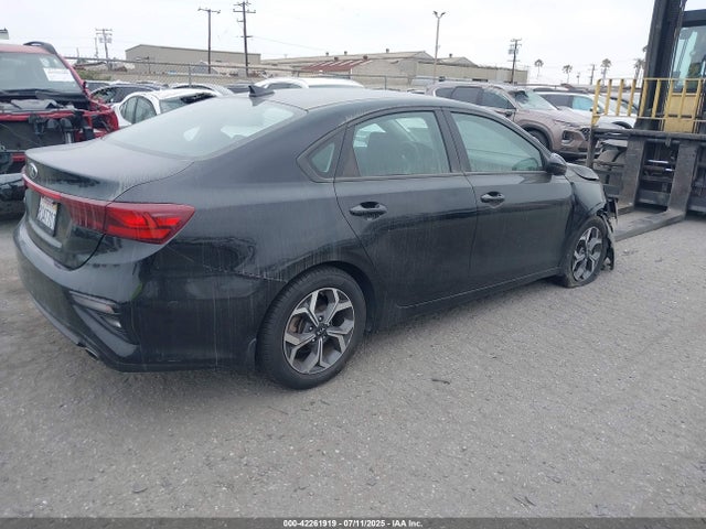 3KPF24AD9LE250832 KIA mpi nu