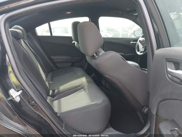2C3CDXBG9KH681699 Dodge Charger Sxt Rwd