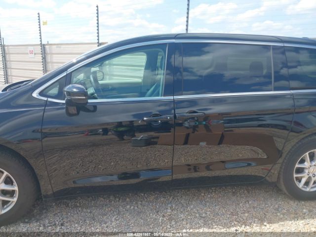 2C4RC1BG5RR143821 Chrysler Pacifica Touring L