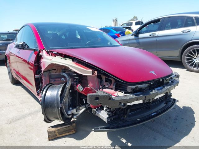5YJ3E1EA9SF914421 Tesla 2025