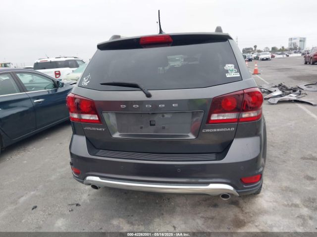 3C4PDCGGXET280592 Dodge Journey Crossroad