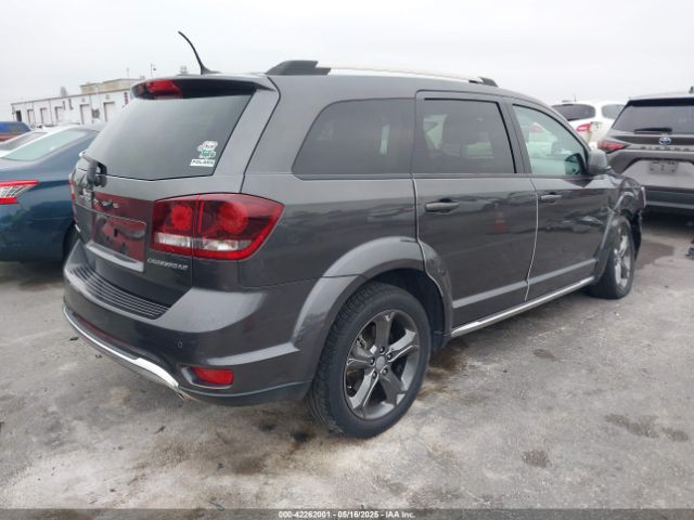 3C4PDCGGXET280592 Dodge Journey Crossroad