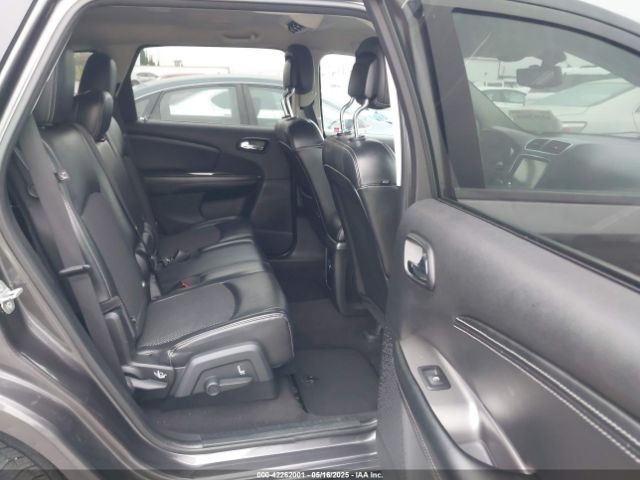 3C4PDCGGXET280592 Dodge Journey Crossroad