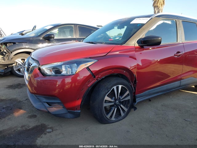 3N1CP5CU9KL541559 Nissan KICKS SV