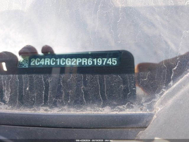 2C4RC1CG2PR619745 Chrysler Voyager Lx