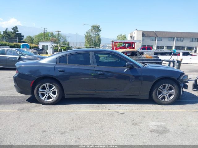 2C3CDXBG8JH129447 Dodge Charger Sxt Rwd
