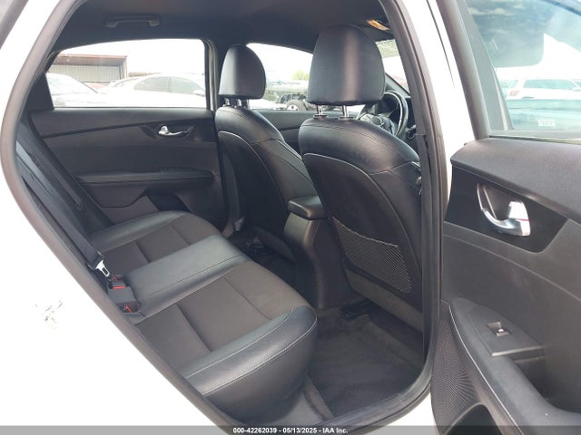 3KPF34AD1ME282821 KIA mpi nu