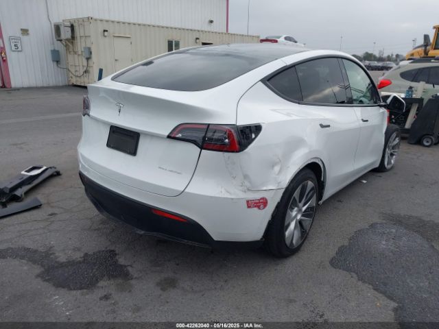 7SAYGDEE4PF807551 Tesla Model Y