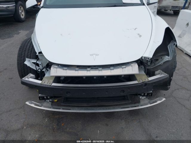 7SAYGDEE4PF807551 Tesla Model Y