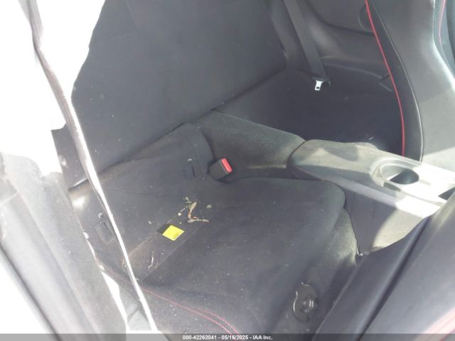 JF1ZNAA16E9702001 Scion scion fr-s
