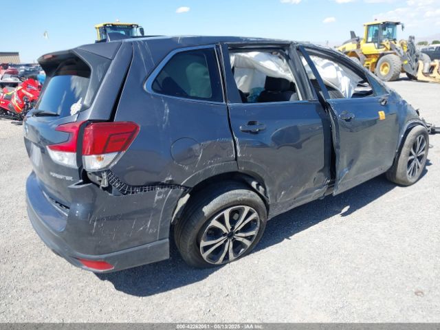 2021 SUBARU FORESTER JF2SKAUC9MH541313 Photo 3