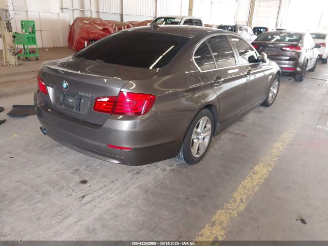 2012 BMW 528I WBAXH5C52CDW10097 Photo 3